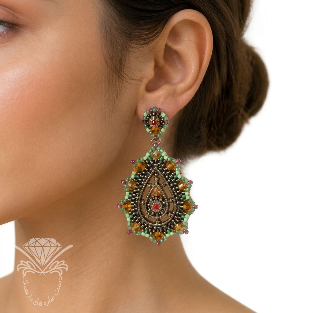 گوشواره چکادِ زمردین
